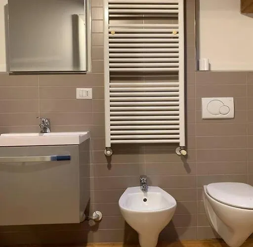 Daire Casa Farini - *